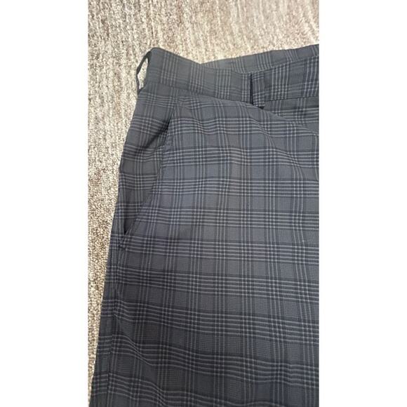 NIke Golf Dri-Fit Gray Plaid Flat Front Button Mens Stretch Shorts Size 40 - Picture 10 of 10